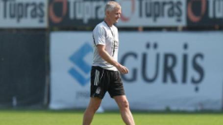 besiktasa-st-patricks-maci-oncesi-mak-s-haber-felix-uduokhai-egzersize-katilmadi-2