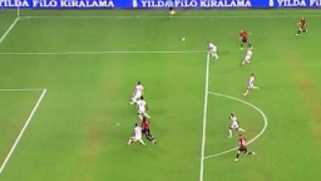 gaziantep-fk-galatasaray-macini-trio-takimi-degerlendirdi-karar-gercek-net-penalti-7