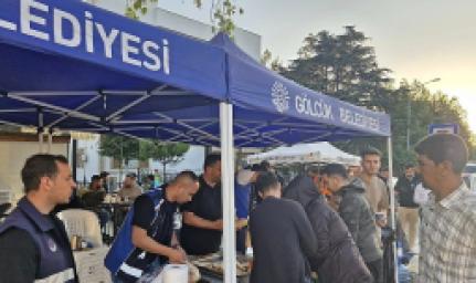 golcuk-belediyesi-balikesir-halkina-destege-kostu