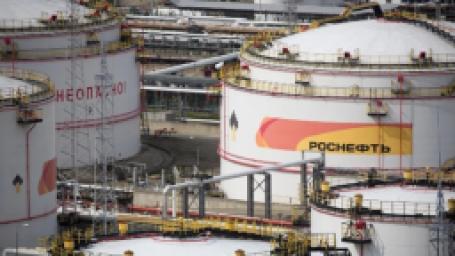 rusya-opece-telafi-icin-petrol-kesintilerini-2025-sonuna-kadar-surdurecek