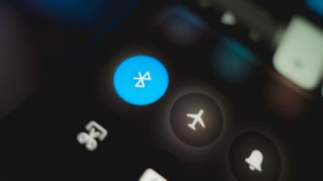 cep-telefonumuzda-bluetoothu-her-vakit-acik-tutmali-miyiz