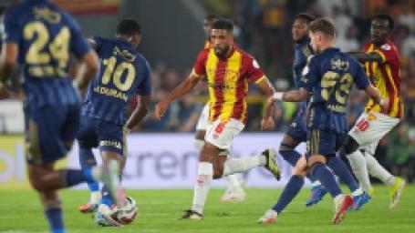 goztepe-fenerbahce-macinin-akabinde-sert-tenkit-bu-maliyetle-fenerbahceye-yapilan-en-buyuk-ihanet-16