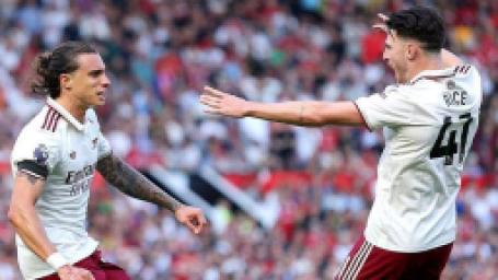 altayin-yanilgisi-degerliye-patladi-arsenal-deplasmanda-manchester-unitedi-1-0-yendi-mac-sonucu-manchester-united-arsenal-0-1-1