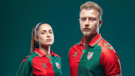karsiyaka-spor-kulubu-yeni-donem-formalarini-tanitti
