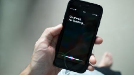 apple-siri-icin-google-geminiyi-kullanmayi-mi-planliyor