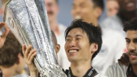 super-lig-devine-japon-10-numara-transfere-sicak-bakiyor-1