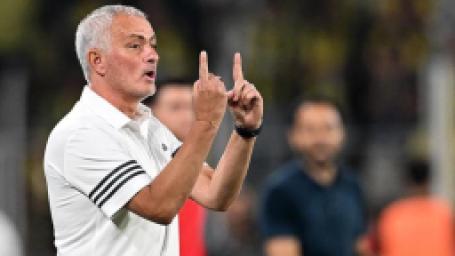 kafa-karistirici-bir-secenek-mesakkatler-var-fenerbahce-kocaelispor-macinin-akabinde-carpici-sozler-8