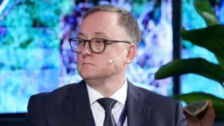 amb-uyesi-kazaks-amb-yeni-para-politikasi-asamasina-girdi
