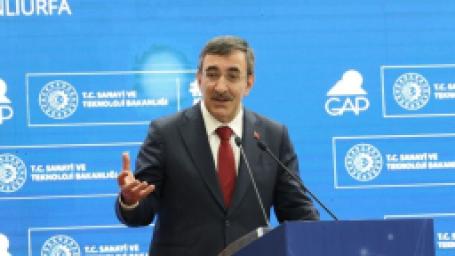 yilmaz-enflasyonla-mucadelede-kararli-bir-sekilde-yol-aliyoruz