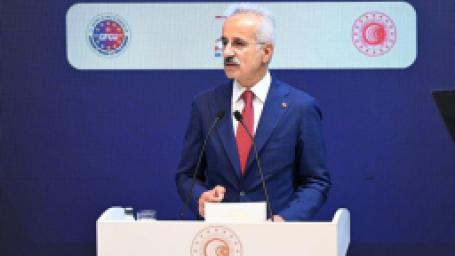 uraloglu-2026da-5gyi-kullanima-sunmayi-hedefliyoruz