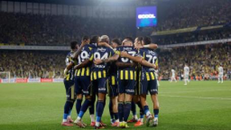 fenerbahcenin-kamp-takimi-aciklandi-5-isim-yok-yeni-transfer-listede
