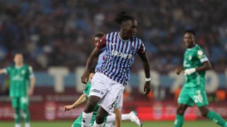 trabzonspor-orta-alanini-ingilterede-buldu-idare-transfer-icin-geri-sayimda-3