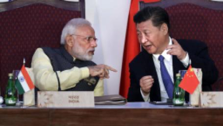 cin-ve-hindistan-liderleri-gorustu