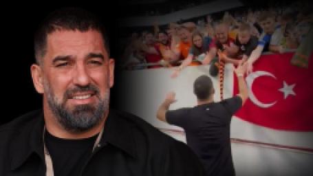 arda-turana-ukraynada-galatasaray-surprizi-taraftarlari-kirmadi-iste-o-anlar