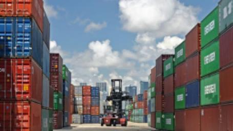 abd-dis-ticaret-acigi-dort-ayin-zirvesinde