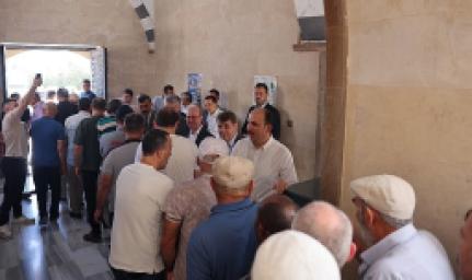 selcukluda-geleneksel-cuma-bulusmalari-suruyor