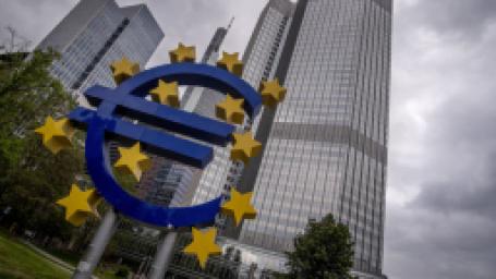 euro-bolgesinde-buyume-yavasladi