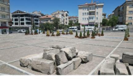 nevsehir-emek-apadanasi-pers-mimarisine-ait-bir-yapi-ornegi