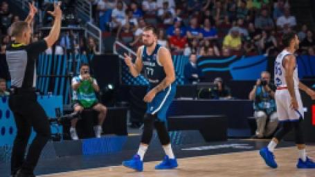 luka-doncic-42-sayi-atti-slovenya-son-16da-italyayi-eledi-1