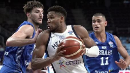 eurobasket-2025te-ceyrek-final-eslesmeleri-asik-r-oldu-turkiyenin-yari-finaldeki-beklenen-rakibi