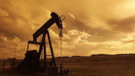 abdnin-ticari-ham-petrol-stoklari-beklentiyi-asti