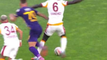 eyupspor-galatasaray-macinda-tartismali-durumlari-trio-yorumladi-ofsayt-karari-2