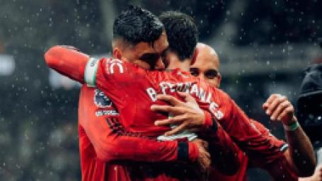altay-bayindir-oynadi-manchester-united-3-puani-kapti-manchester-united-chelsea-maci-sonucu-2-1-1