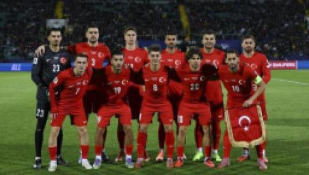turkiye-bulgaristan-maci-oncesi-olay-iddia-frankfurt-ulusal-kadroyu-tehdit-etti-can-uzunu-bir-daha-gondermeyiz-1