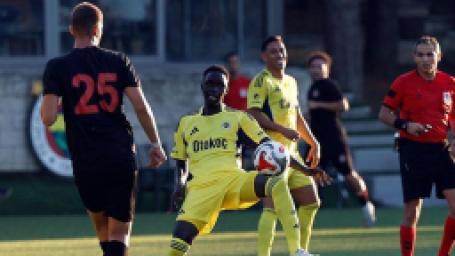 ozet-fenerbahce-fatih-karagumruk-ile-yenisemedi-mac-sonucu-fenerbahce-fatih-karagumruk-2-2-hazirlik-maci-4