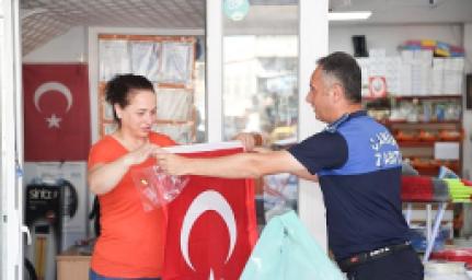 canik-belediyesi-caddeleri-sokaklari-turk-bayragiyla-donatti