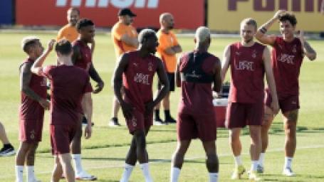 galatasarayda-yeni-donem-hazirliklari-devam-etti