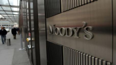 moodys-turkiyenin-kredi-notunu-yukseltti