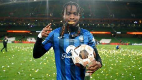 lookman-inter-icin-gemileri-yakti