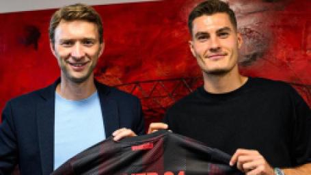 patrick-shick-imzayi-atti-besiktas-pesindeydi